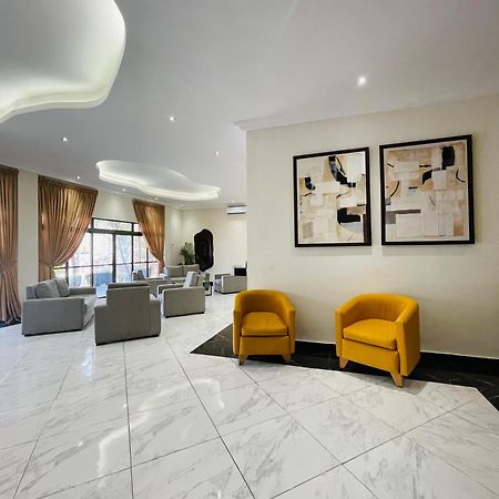 Niagara Hotel Accra Buitenkant foto