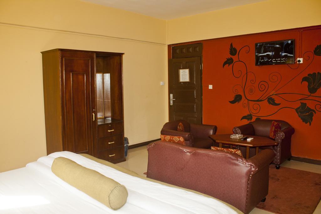 Niagara Hotel Accra Buitenkant foto
